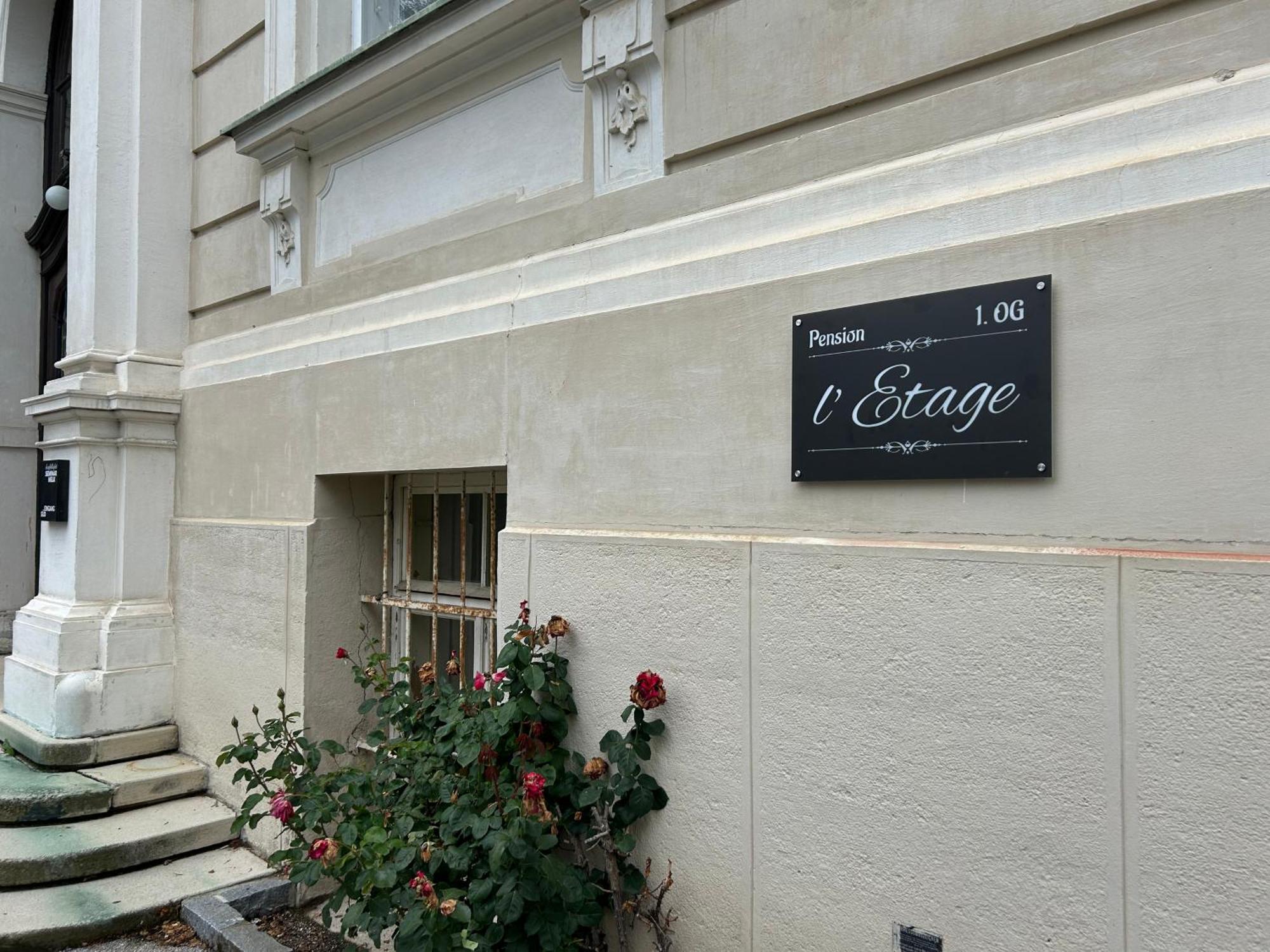 Pension L'Etage Мелк Экстерьер фото